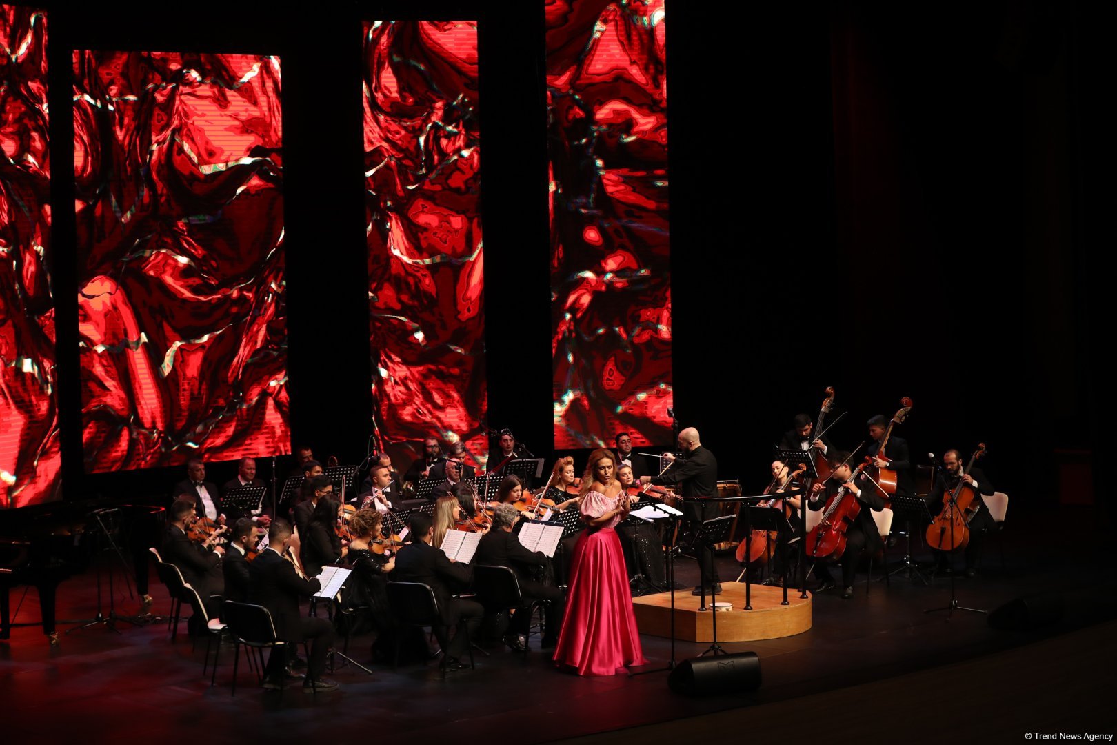 Amazing initiative "Opera and Fashion: 7 Beauties" shines at Heydar Aliyev Center (PHOTO)