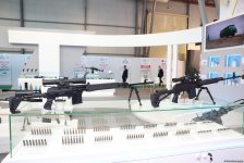 Azerbaijan rolls out fresh batch of homegrown sniper rifles (PHOTO)