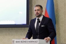 Baku holds Azerbaijani-Slovakian business forum (PHOTO)
