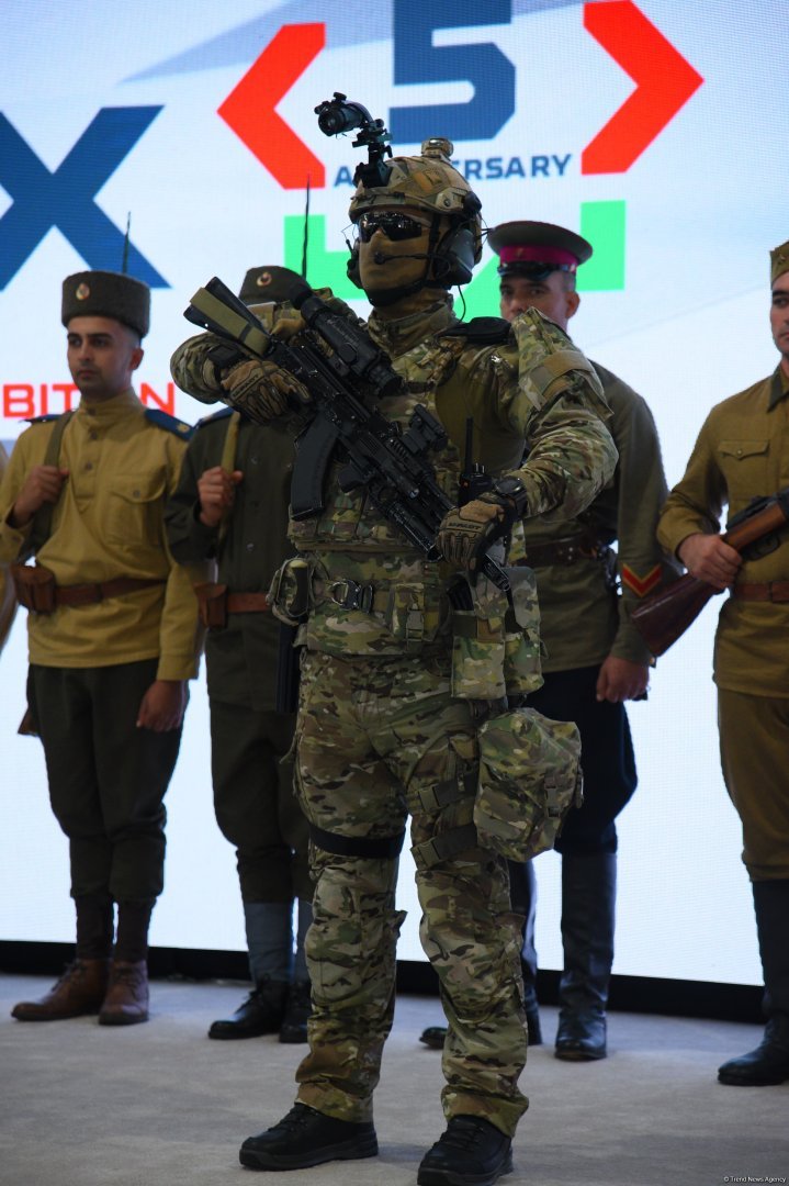 ADEX exhibition showcases Azerbaijani Army's military uniforms through years (PHOTO/VIDEO)