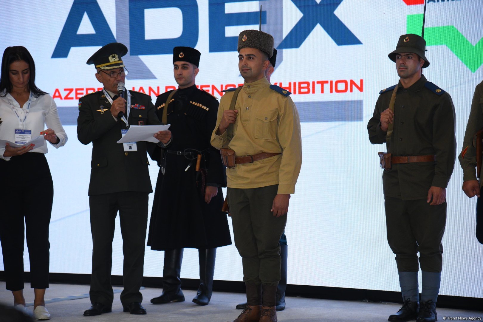 ADEX exhibition showcases Azerbaijani Army's military uniforms through years (PHOTO/VIDEO)