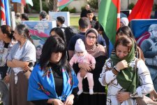Azerbaijani people pay tribute to Second Karabakh War martyrs (PHOTO)