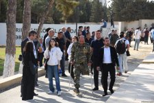 Azerbaijani people pay tribute to Second Karabakh War martyrs (PHOTO)