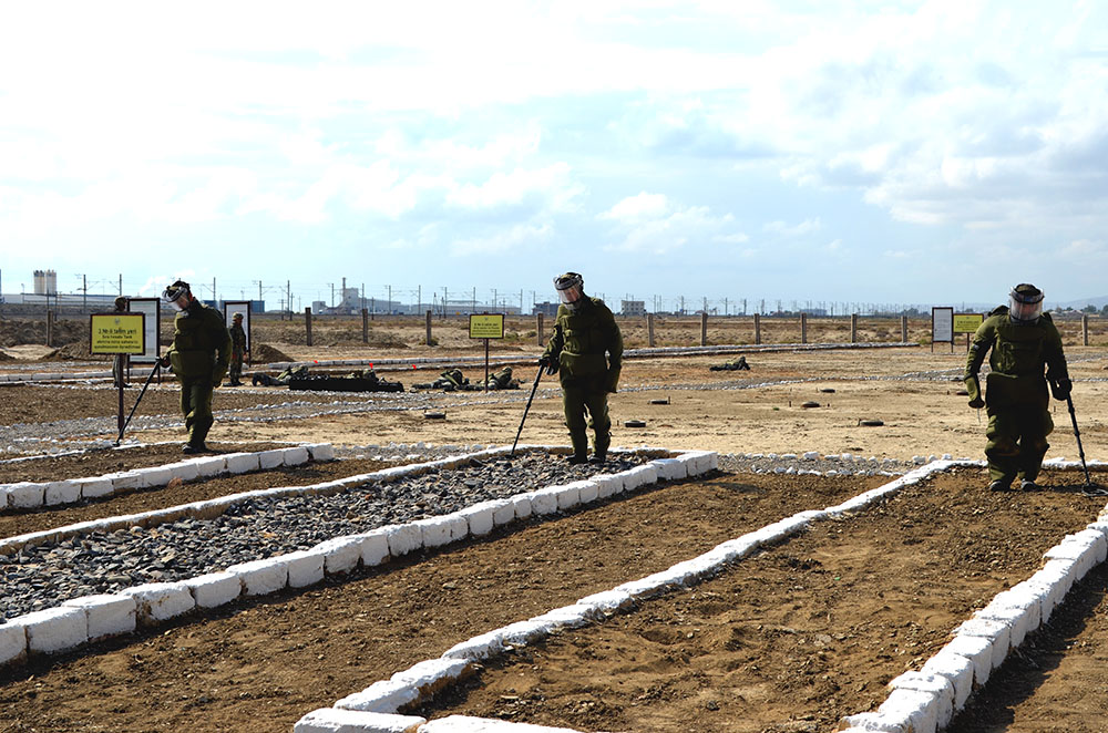 Azerbaijani Army conducts demonstration classes on engineering training (PHOTO)