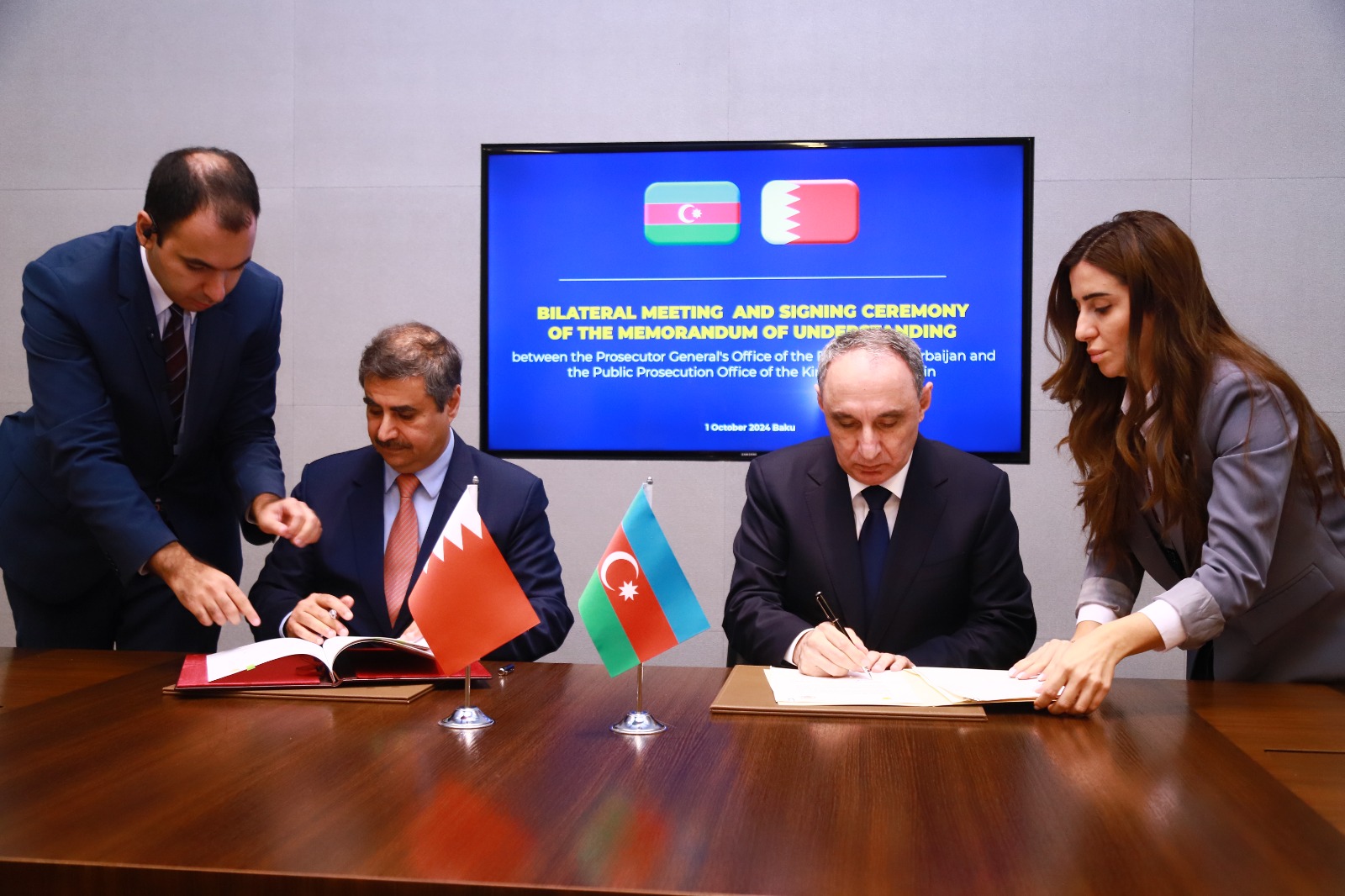 General Prosecutor's Offices of Azerbaijan and Bahrain sign memorandum