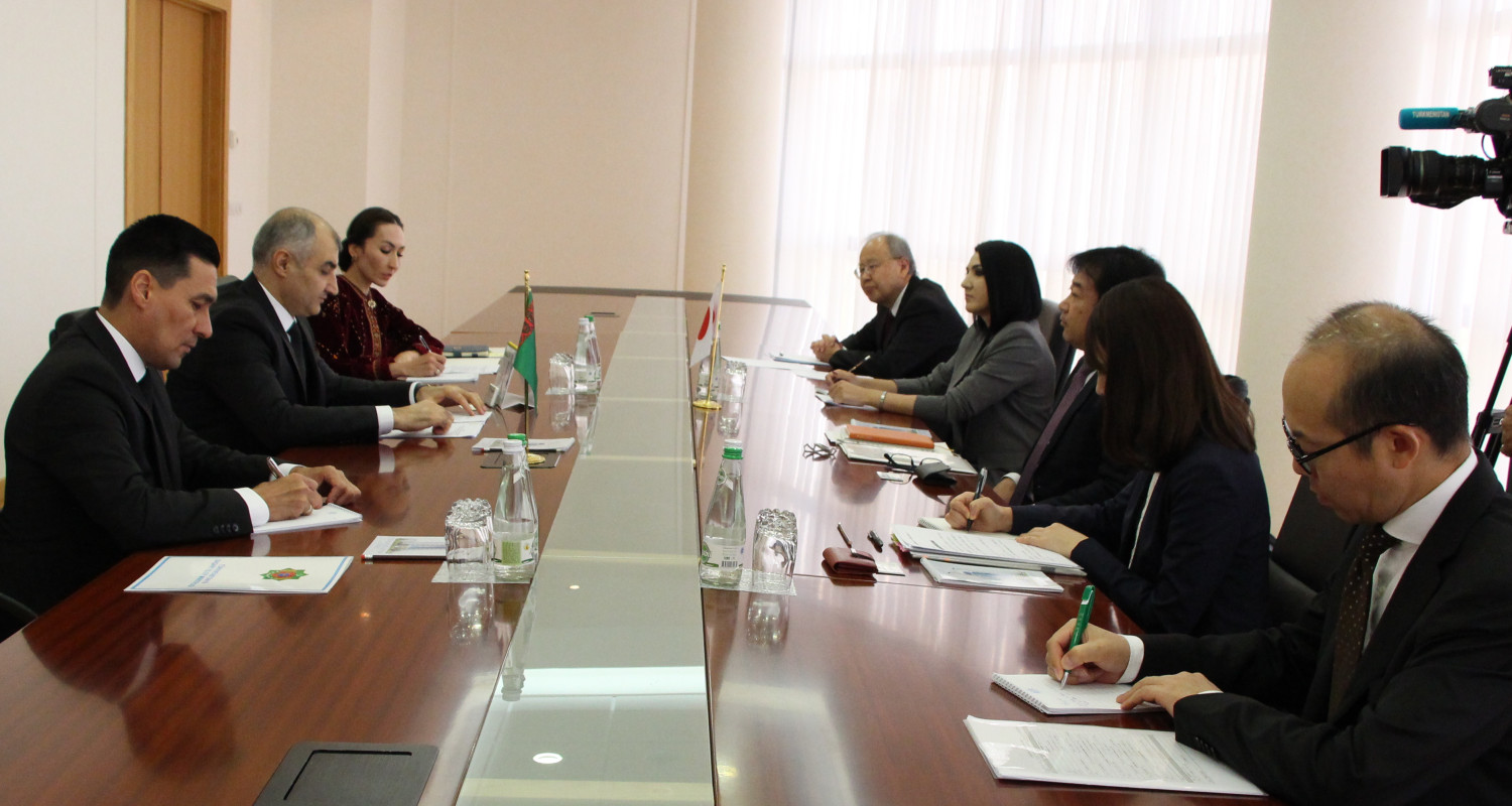 Turkmenistan, Japan moot cooperation in gas-chemical and transportation sectors