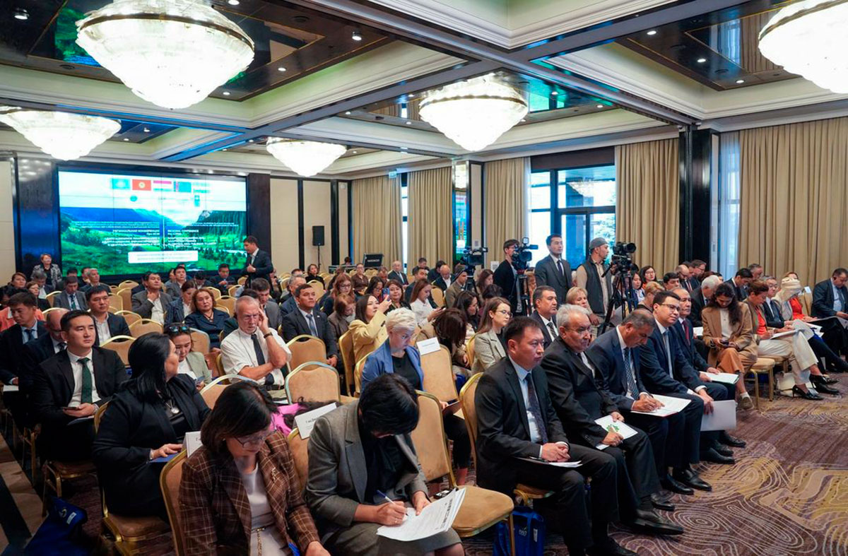 Turkmen delegation attends regional Pre-COP29 conference in Bishkek