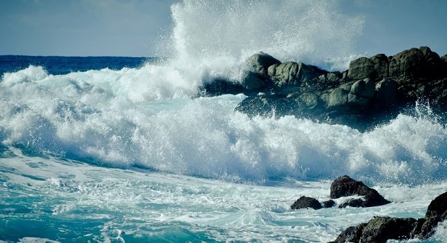 Possible future uses of wave energy in Azerbaijan portrayed