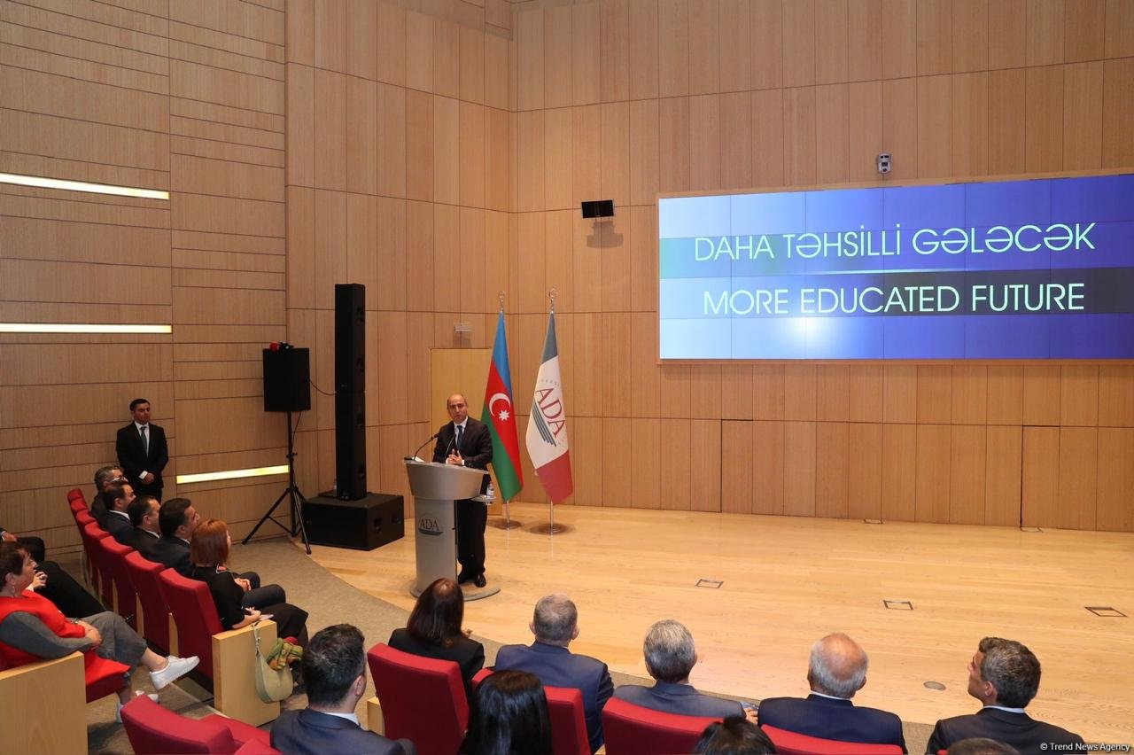 Azerbaijan's Baku hosts international forum on new challenges in education (PHOTO)