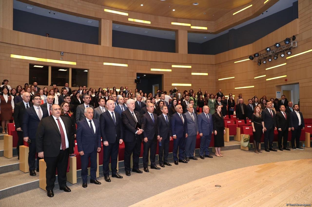 Azerbaijan's Baku hosts international forum on new challenges in education (PHOTO)
