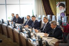 Azerbaijan's railroads chief holds discussions with Iranian counterpart (PHOTO)