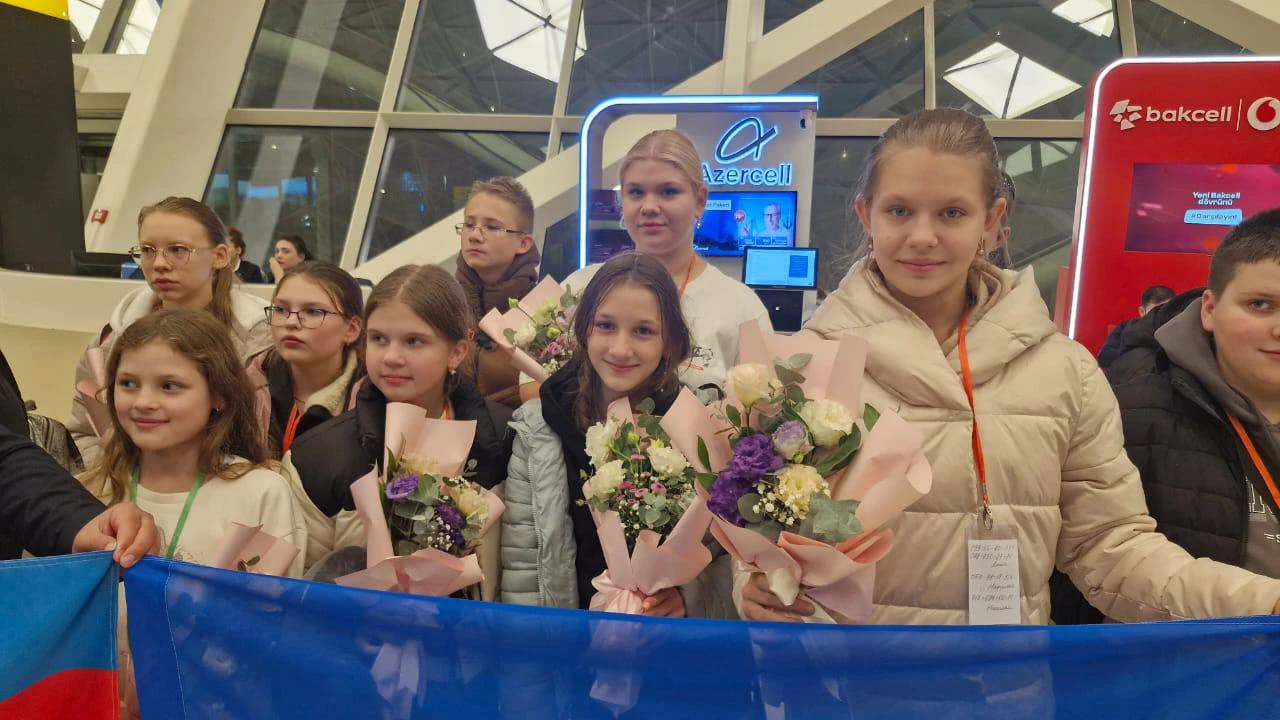 Azerbaijan welcomes group of children from Ukraine for rehabilitation purposes