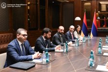 Azerbaijani, Armenian foreign ministers conclude talks in Türkiye's Istanbul (PHOTO)