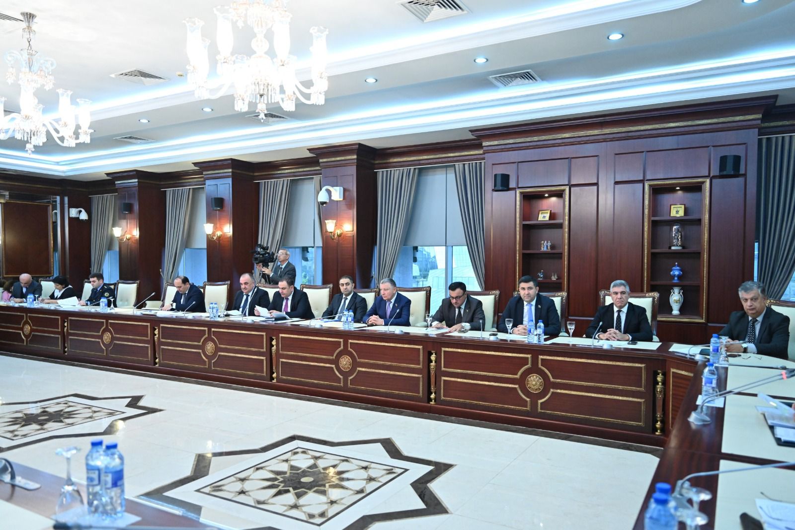 Azerbaijani Parliament's Economic Policy, Industry and Entrepreneurship set meets (PHOTO)