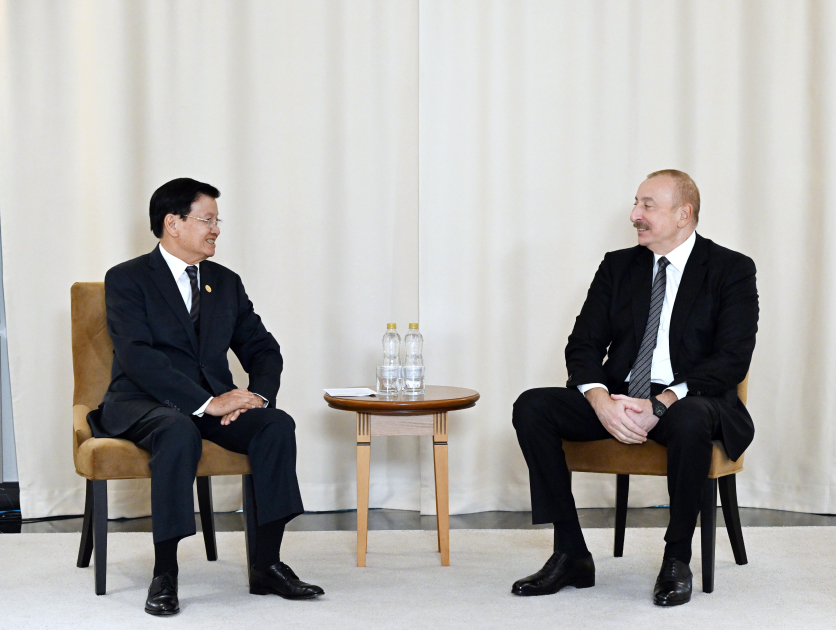 President Ilham Aliyev meets President of Laos in Russia's Kazan (PHOTO/VIDEO)