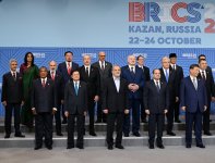 President Ilham Aliyev attends plenary session of 16th BRICS Summit in Kazan (PHOTO)