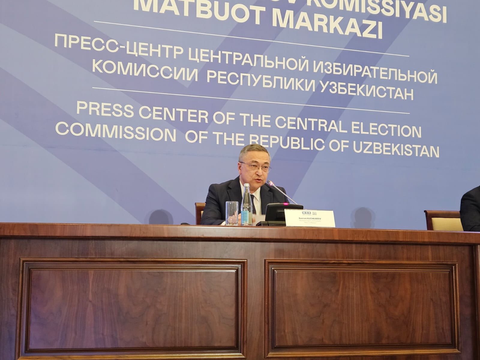 Voter turnout in Uzbekistan's parliamentary election reaches 62.7% as of 15:00