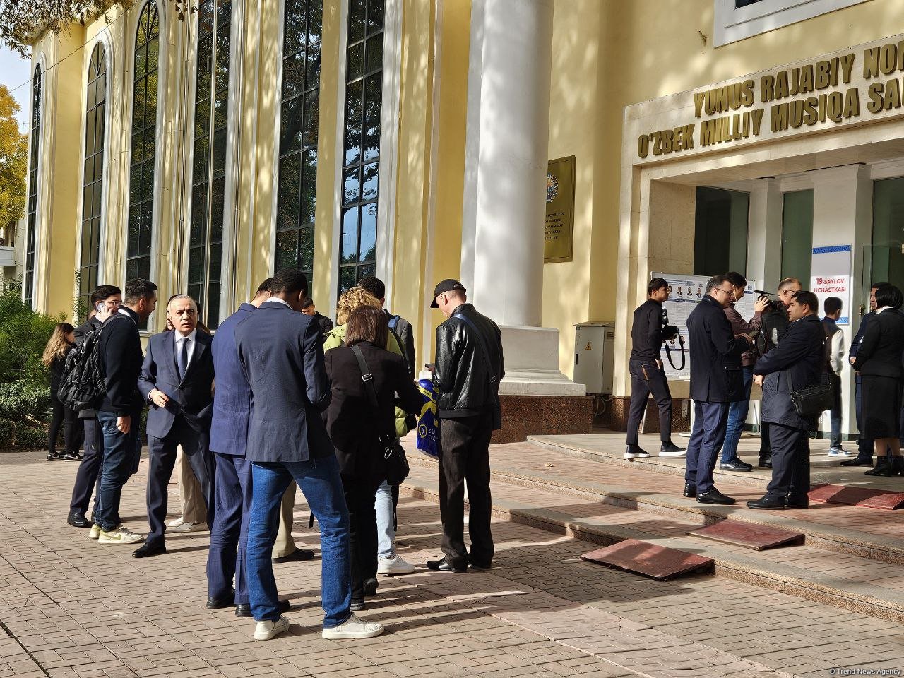 Uzbekistan's parliamentary election gets high assessment from int'l observers - Trend's report from Tashkent (PHOTO)