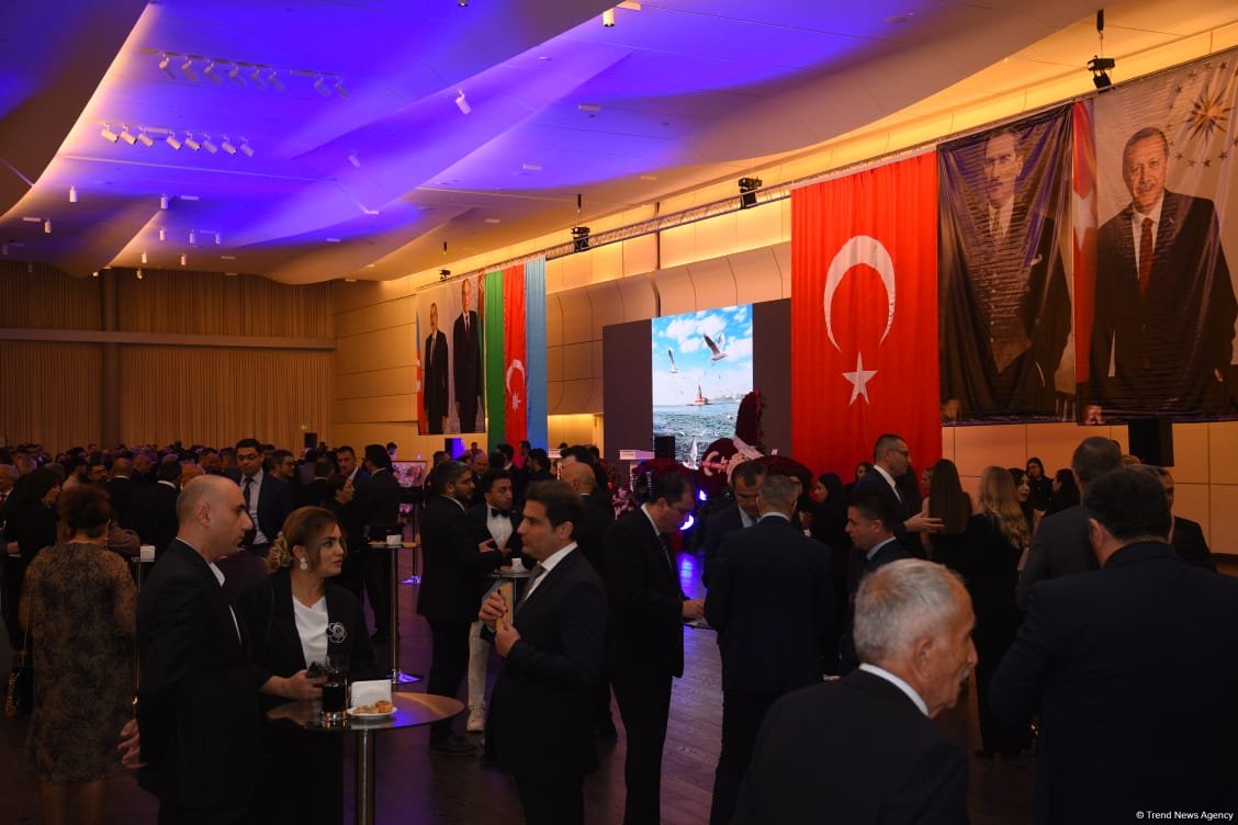 Azerbaijan's Baku celebrates Türkiye's Republic Day (PHOTO/VIDEO)