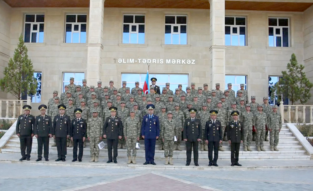 Azerbaijan's Combined Arms Army holds graduation ceremony (VIDEO)
