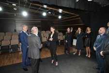 First Vice-President Mehriban Aliyeva visits Azerbaijan State Pantomime Theatre (PHOTO/VIDEO)