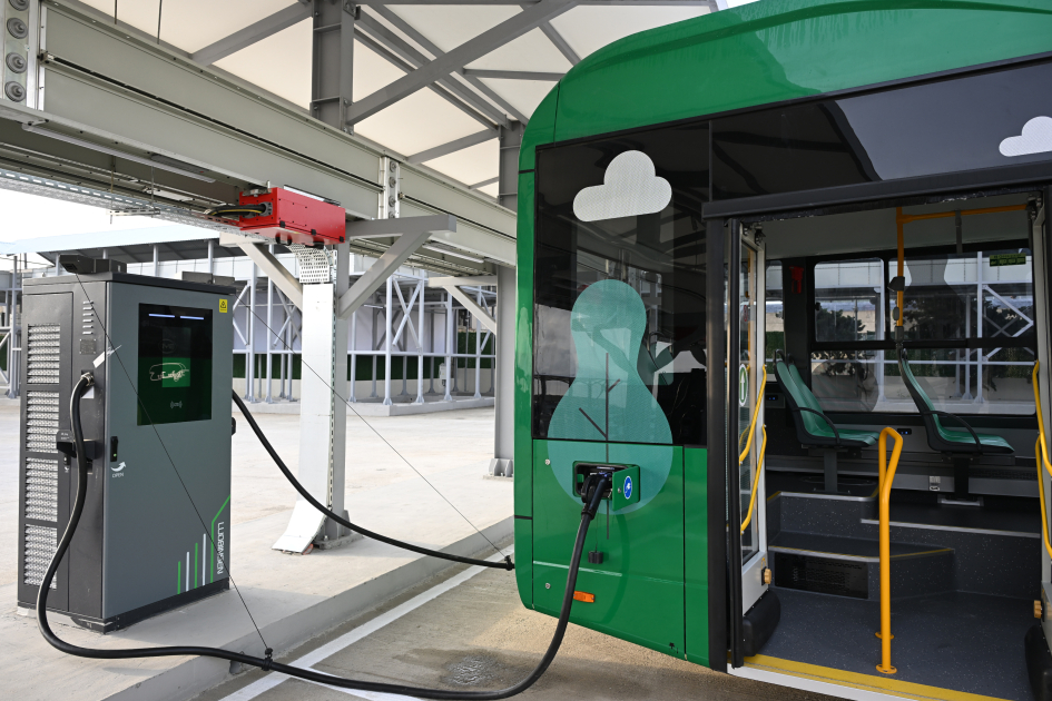 President Ilham Aliyev reviews operations of Zigh Electric Bus Depot (PHOTO/VIDEO)