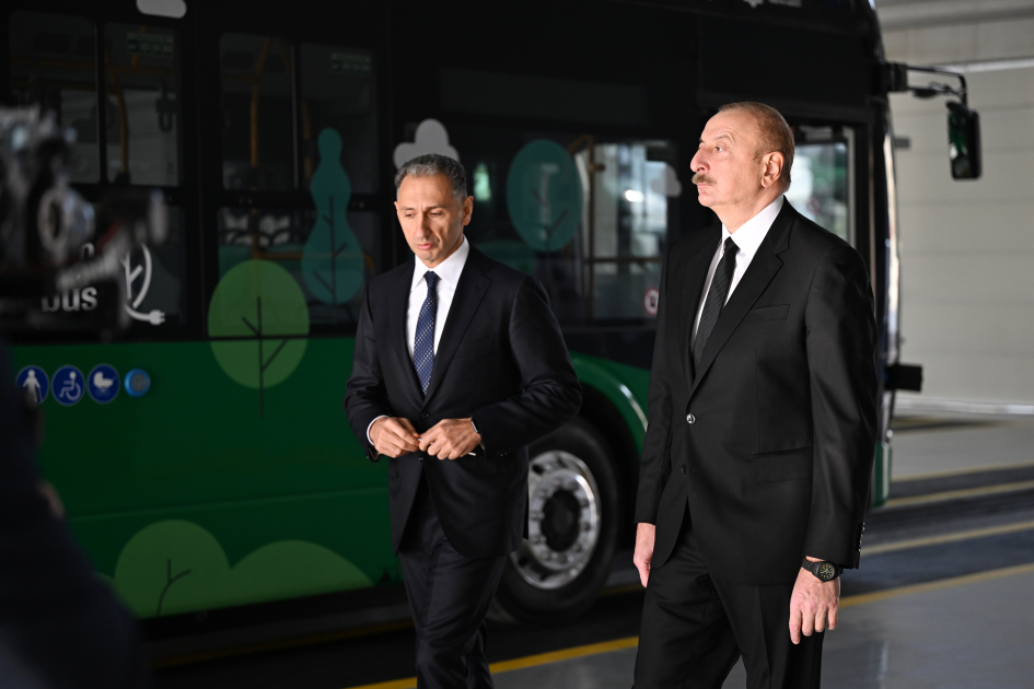 President Ilham Aliyev reviews operations of Zigh Electric Bus Depot (PHOTO/VIDEO)