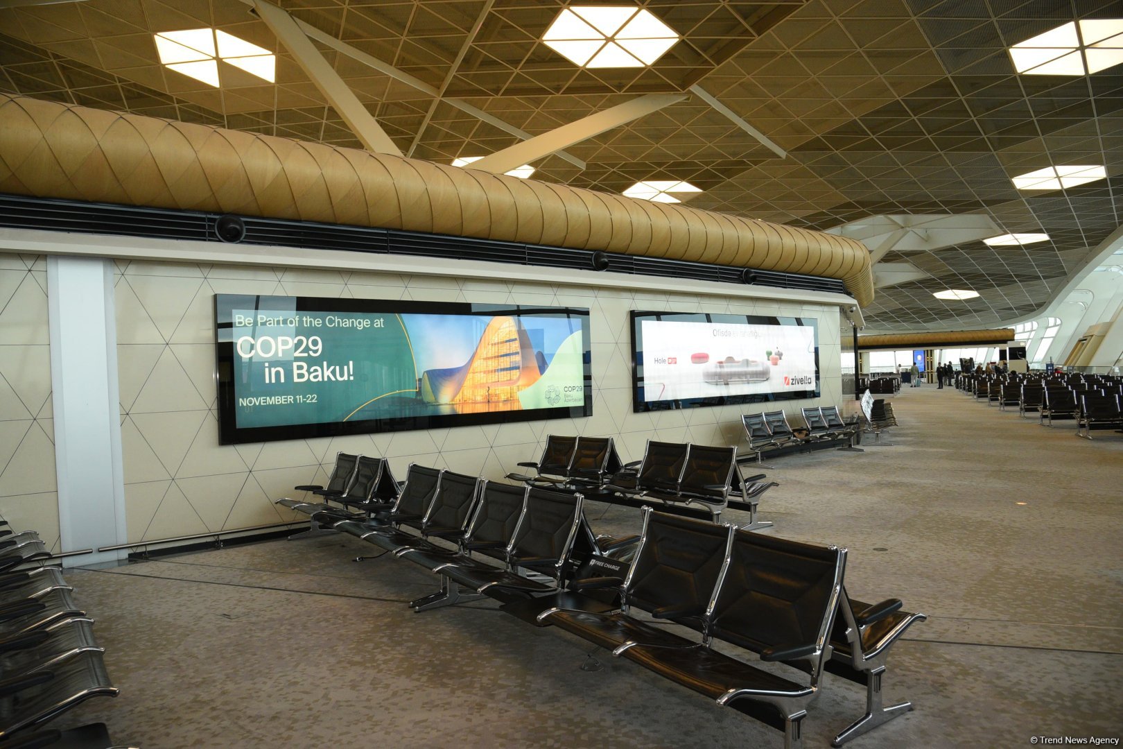 Heydar Aliyev International Airport hosts media tour in preparation for COP29 (PHOTO)