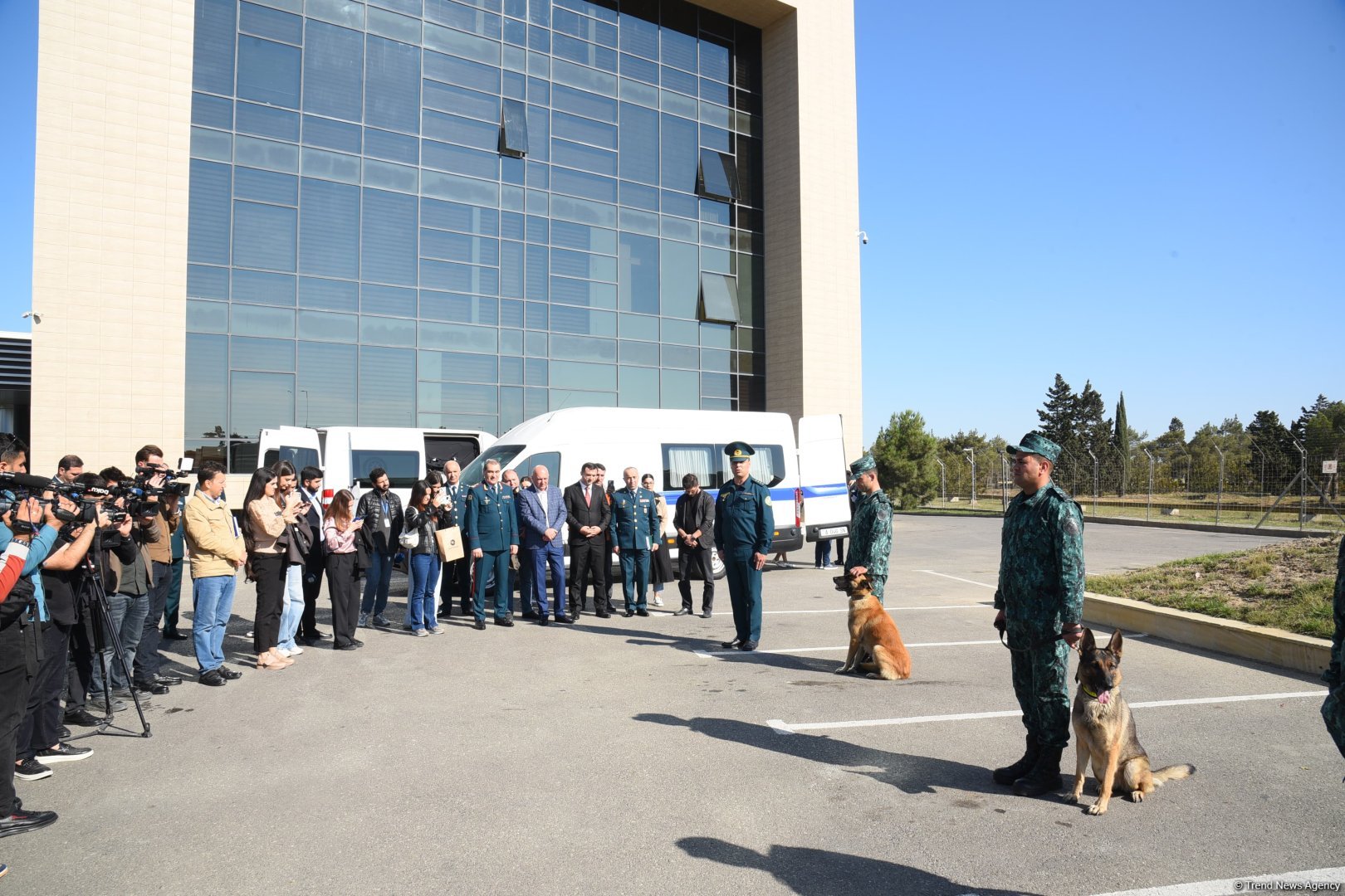 Azerbaijan's SBS Border Control Command organizes media tour (PHOTO)