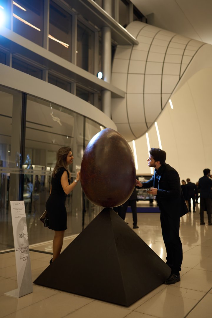 Heydar Aliyev Center hosts Lorenzo Quinn's 'Equilibrium in Nature' exhibition (PHOTO)