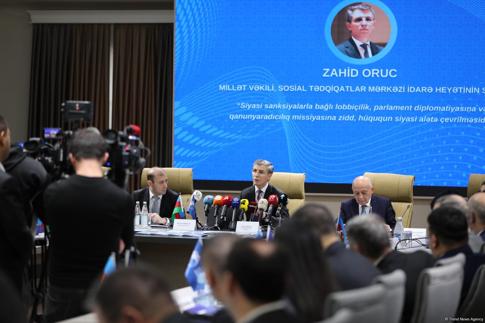 Azerbaijani Research Center hosts event on parliaments and global sanction trends (PHOTO)