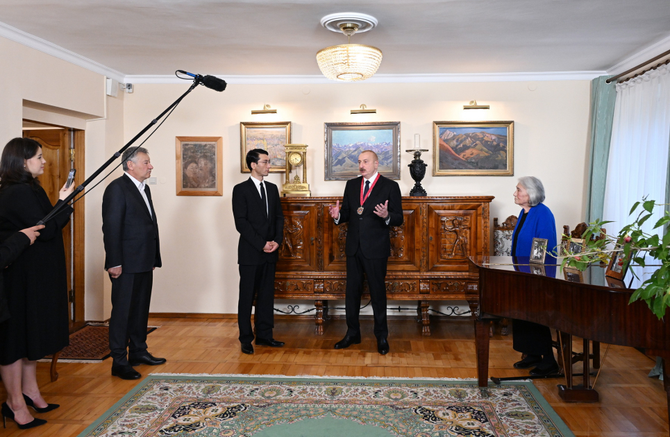 “Chinghiz Aitmatov” Order bestowed upon President Ilham Aliyev in Bishkek (PHOTO/VIDEO)