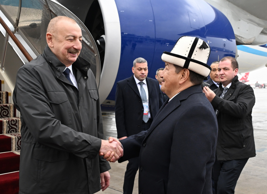 President Ilham Aliyev arrives in Kyrgyzstan (PHOTO/VIDEO)
