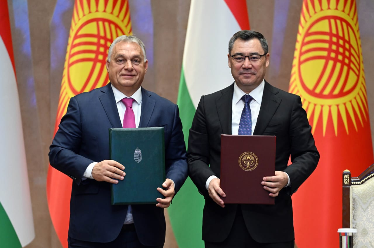 Kyrgyzstan signs declaration on expanded strategic partnership with Hungary