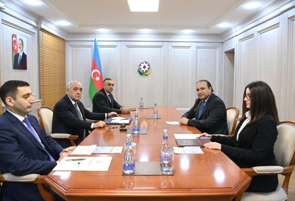Azerbaijani PM views firming interreligious, intercultural dialogue with KAICIID chief