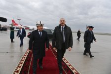 President Ilham Aliyev concludes his visit to Kyrgyzstan (PHOTO)