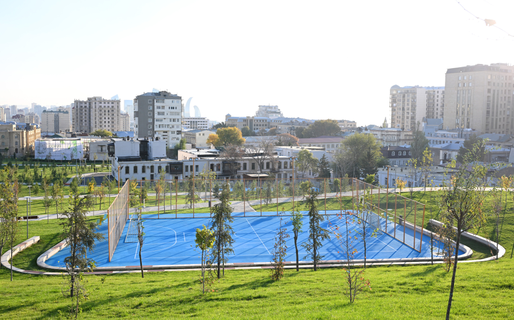 President Ilham Aliyev attends inauguration of third section of Central Park in Baku (PHOTO/VIDEO)
