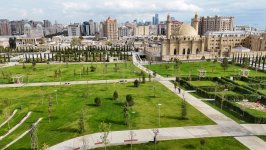 President Ilham Aliyev attends inauguration of third section of Central Park in Baku (PHOTO/VIDEO)