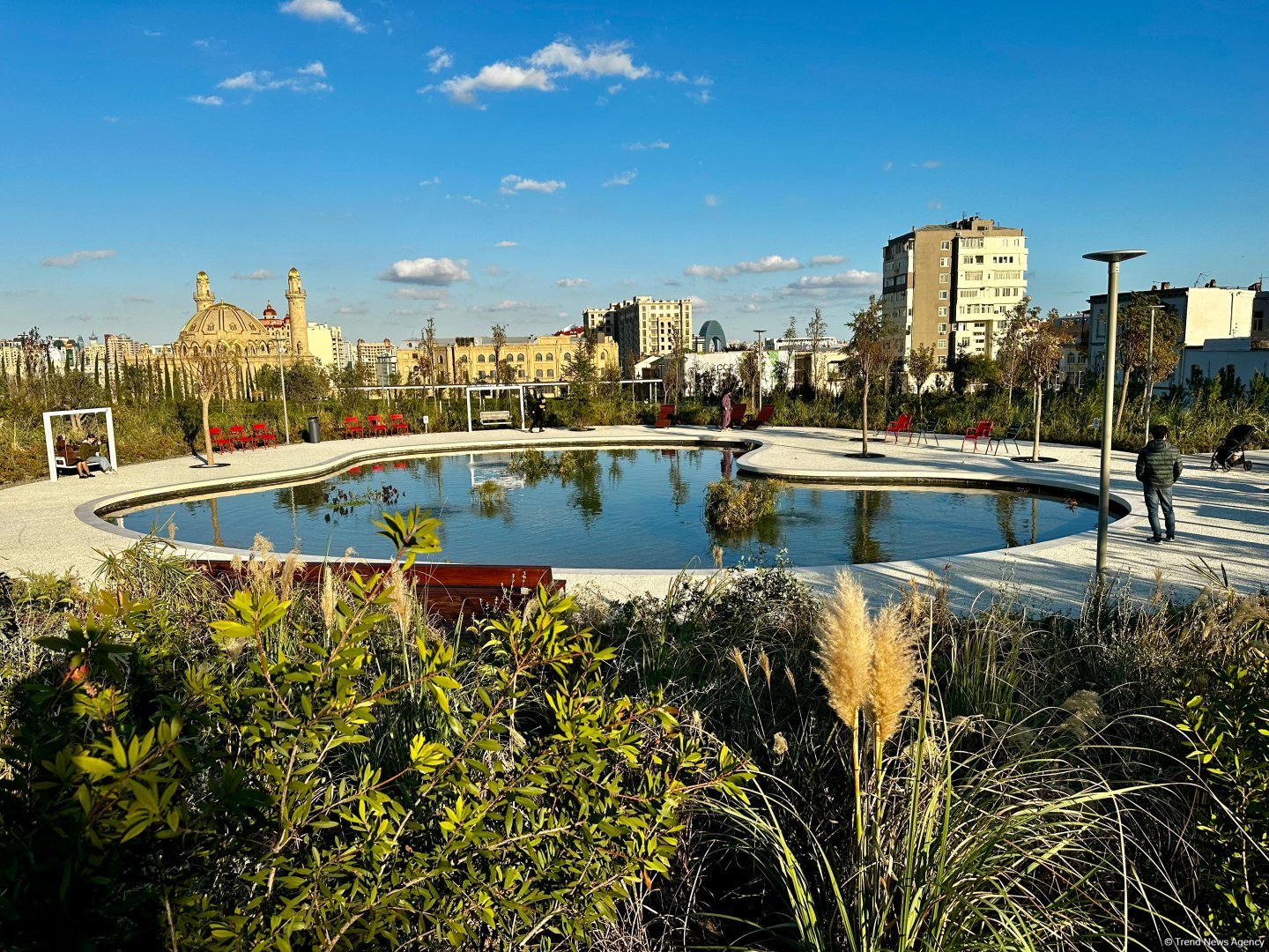 Azerbaijan airs photoshoot from third section of Central Park in Baku