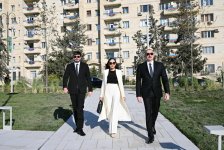 President Ilham Aliyev, First Lady Mehriban Aliyeva attend opening of Victory Park in Baku (PHOTO/VIDEO)