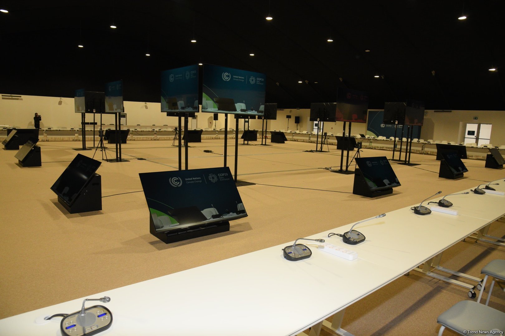 Media representatives observe final stages of COP29 preparations (PHOTO)