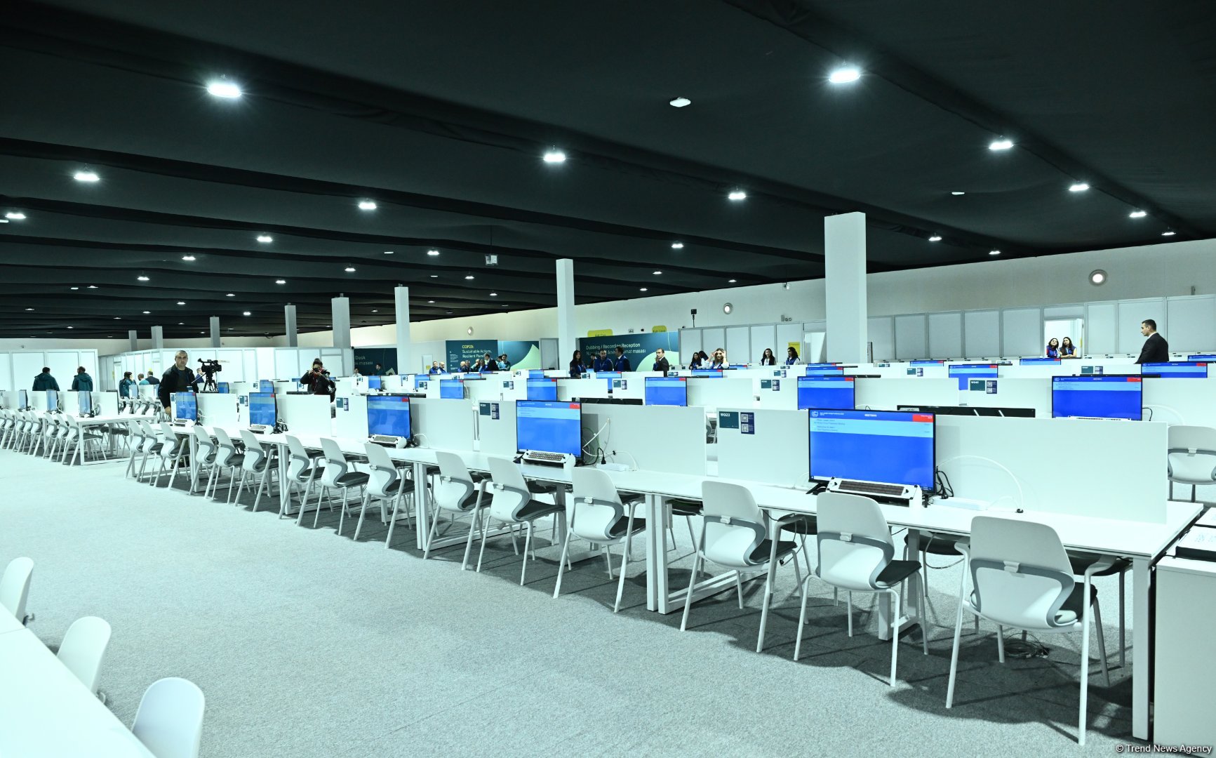 Media representatives observe final stages of COP29 preparations (PHOTO)