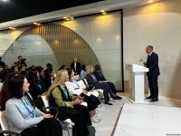 Azerbaijan inks Declaration on Children, Youth and Climate Action (PHOTO)