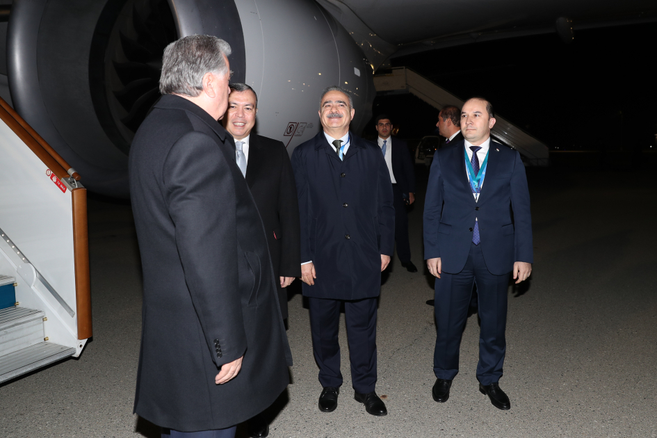 President of Tajikistan Emomali Rahmon begins visit to Azerbaijan (PHOTO)