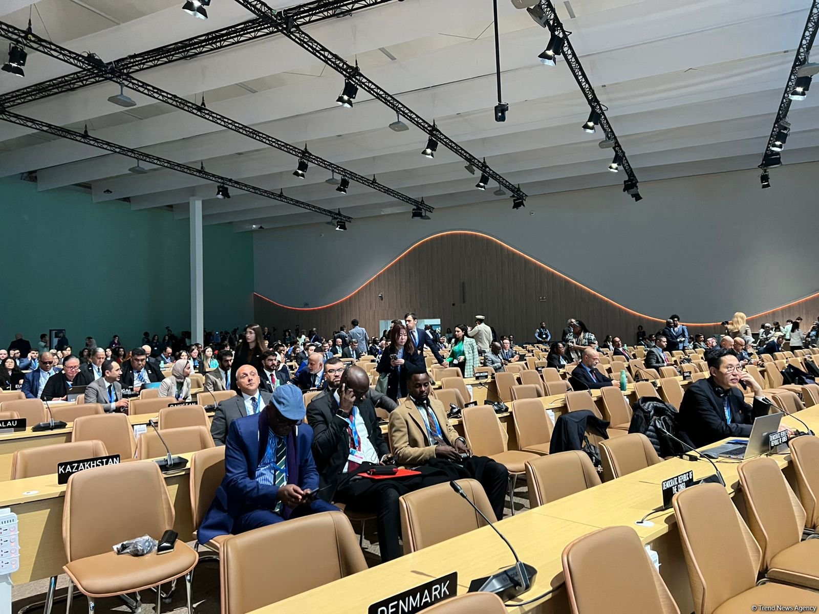 COP29 opening ceremony held at Baku Olympic Stadium, Azerbaijan takes over chairmanship (LIVE/PHOTO)