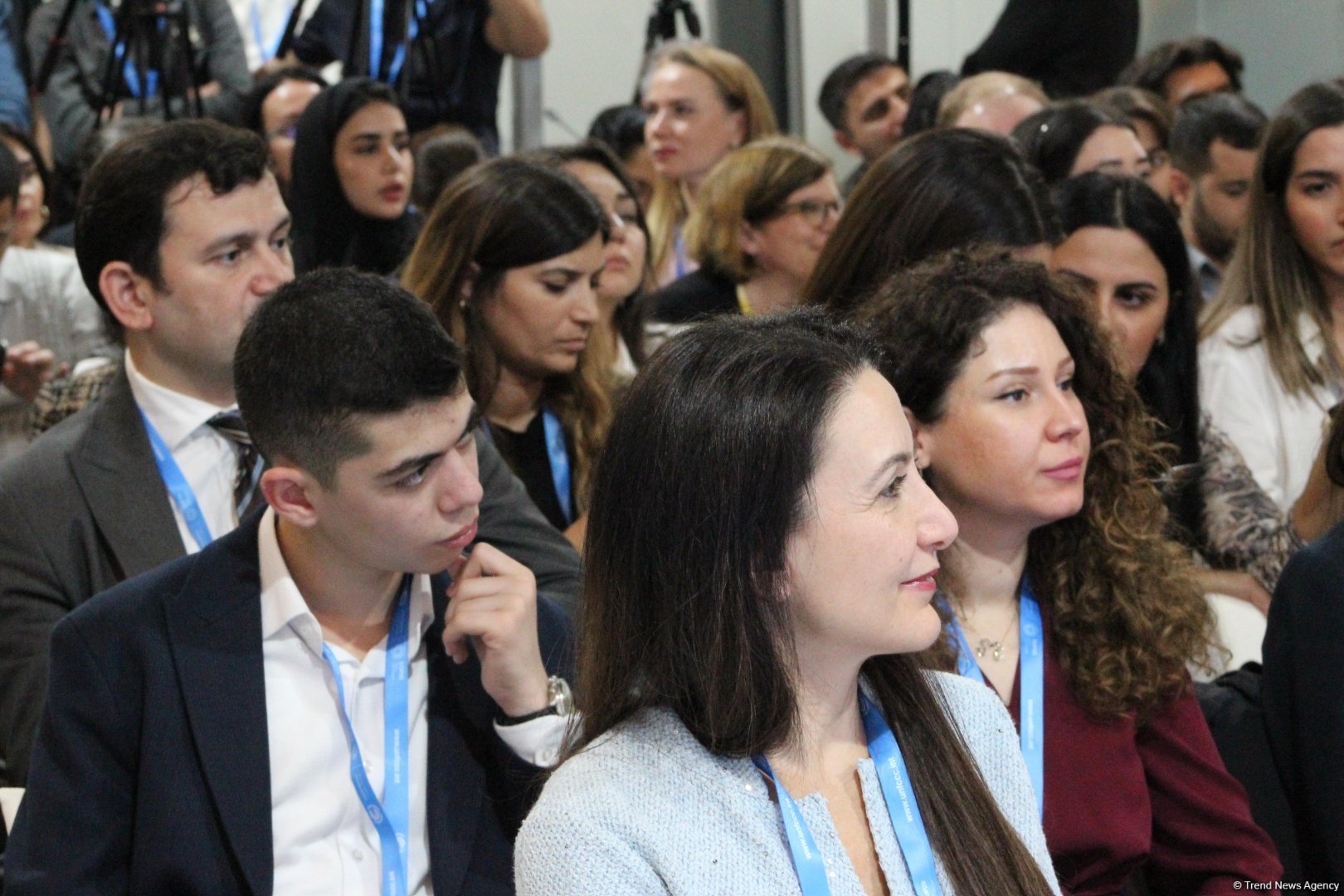 Azerbaijan inks Declaration on Children, Youth and Climate Action (PHOTO)