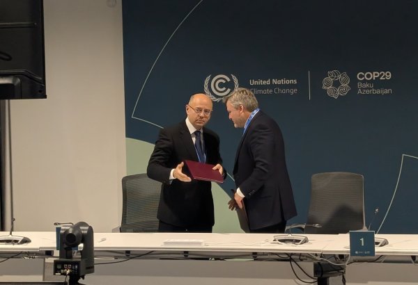 Azerbaijan signs investment agreement on Shafag project (PHOTO)
