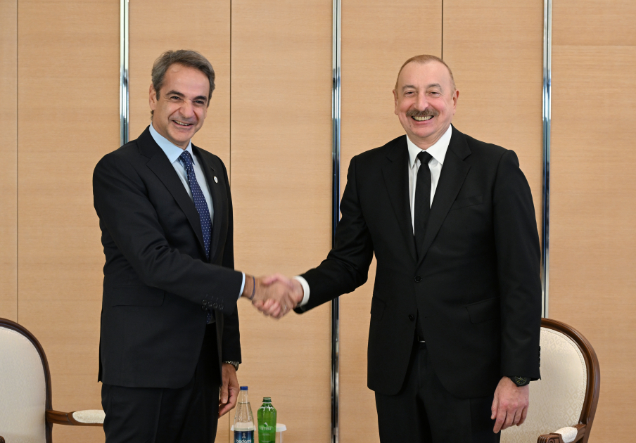 President Ilham Aliyev meets with Prime Minister of Greece (PHOTO/VIDEO)