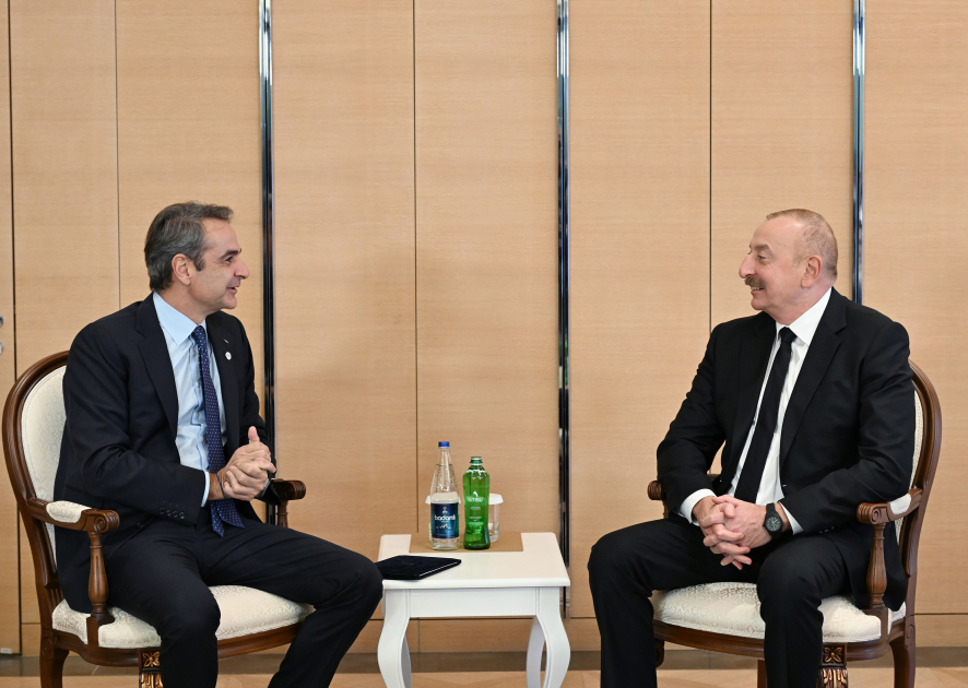 President Ilham Aliyev meets with Prime Minister of Greece (PHOTO/VIDEO)
