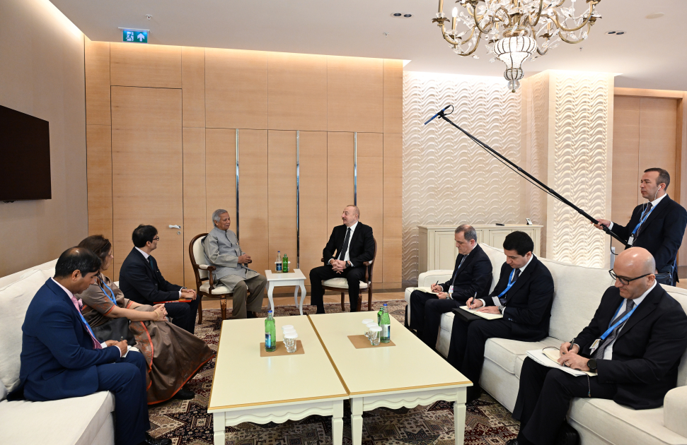 President Ilham Aliyev meets with Chief Adviser to Interim Government of Bangladesh (PHOTO/VIDEO)